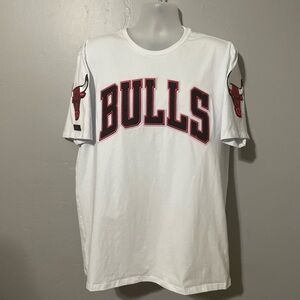Chicago Bulls Pro Standard White Shirt With Embroidered  Patches XL